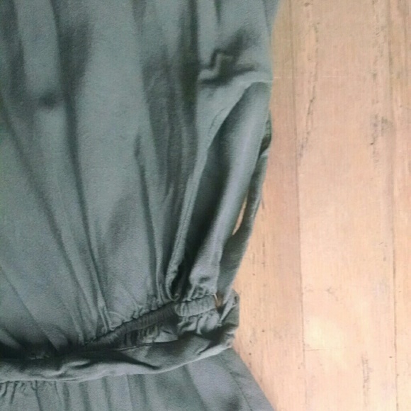 Olive green sleeveless dress pockets - Picture 5 of 5